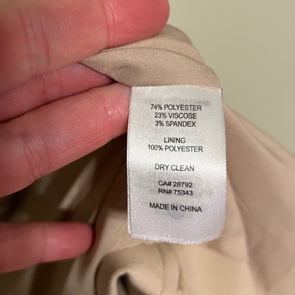 Joie open camel collared sleeveless blazer - Picture 9 of 11